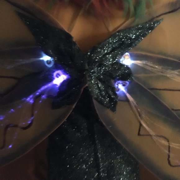 GORGEOUS vintage giant light up wings and sparkle pixie dress set! - Picture 10 of 14